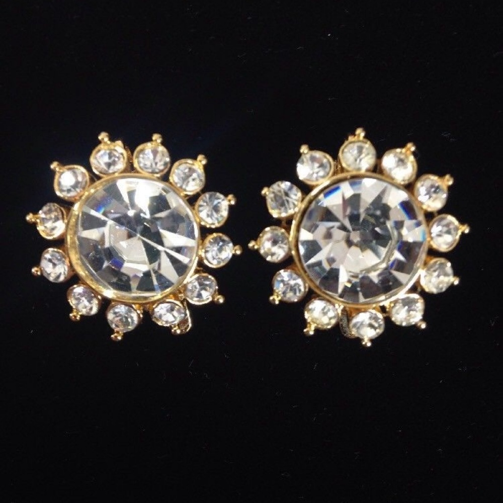 Vintage Signed Trifari Clip Earrings Fabulous Statement Runway Jewelry 1950s - Picture 7 of 7